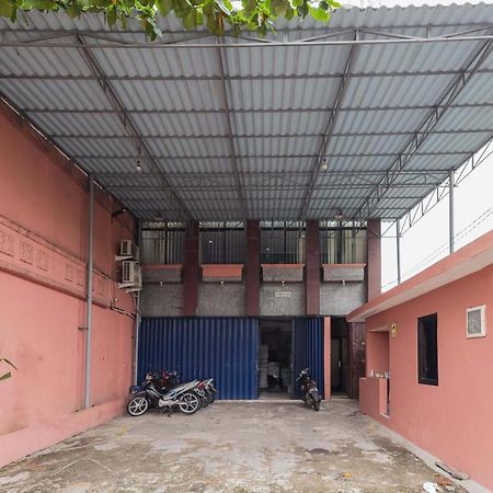 Reddoorz Syariah Near Stasiun Karet Hotel Jakarta Luaran gambar