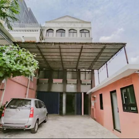 Reddoorz Syariah Near Stasiun Karet Hotel Jakarta Luaran gambar