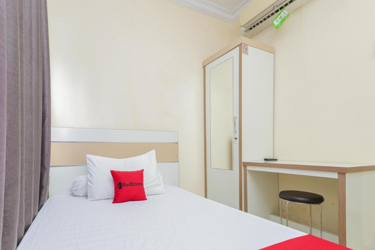 Reddoorz Syariah Near Stasiun Karet Hotel Jakarta Luaran gambar