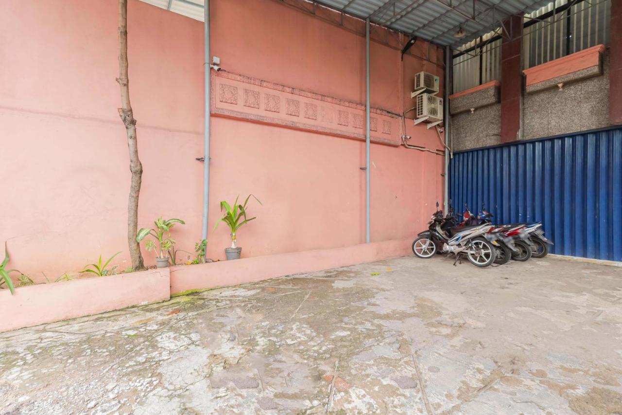 Reddoorz Syariah Near Stasiun Karet Hotel Jakarta Luaran gambar